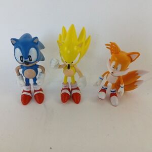 3 SONIC THE HEDGEHOG Figure Toy Dolls SEGA Sonic Tails Super Sonic 2" -‎ 2.5"